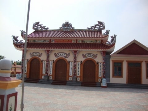 Đình Thuận Bài