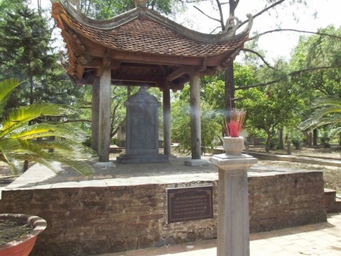 Khu di tích Đại thi hào Nguyễn Du