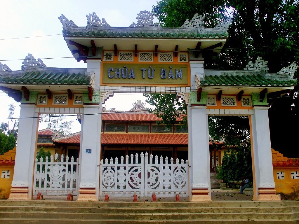 Chùa Từ Đàm