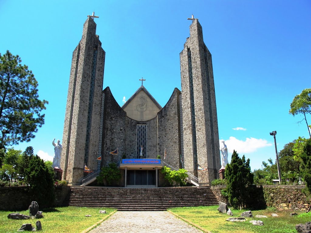 Nhà thờ Phú Cam cố đô Huế